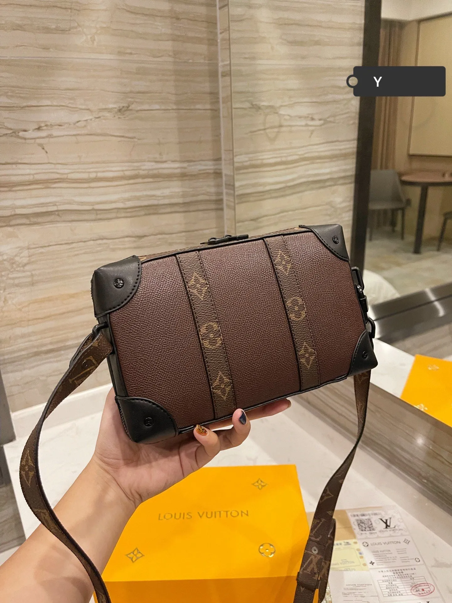 Designer Handbags LN 509