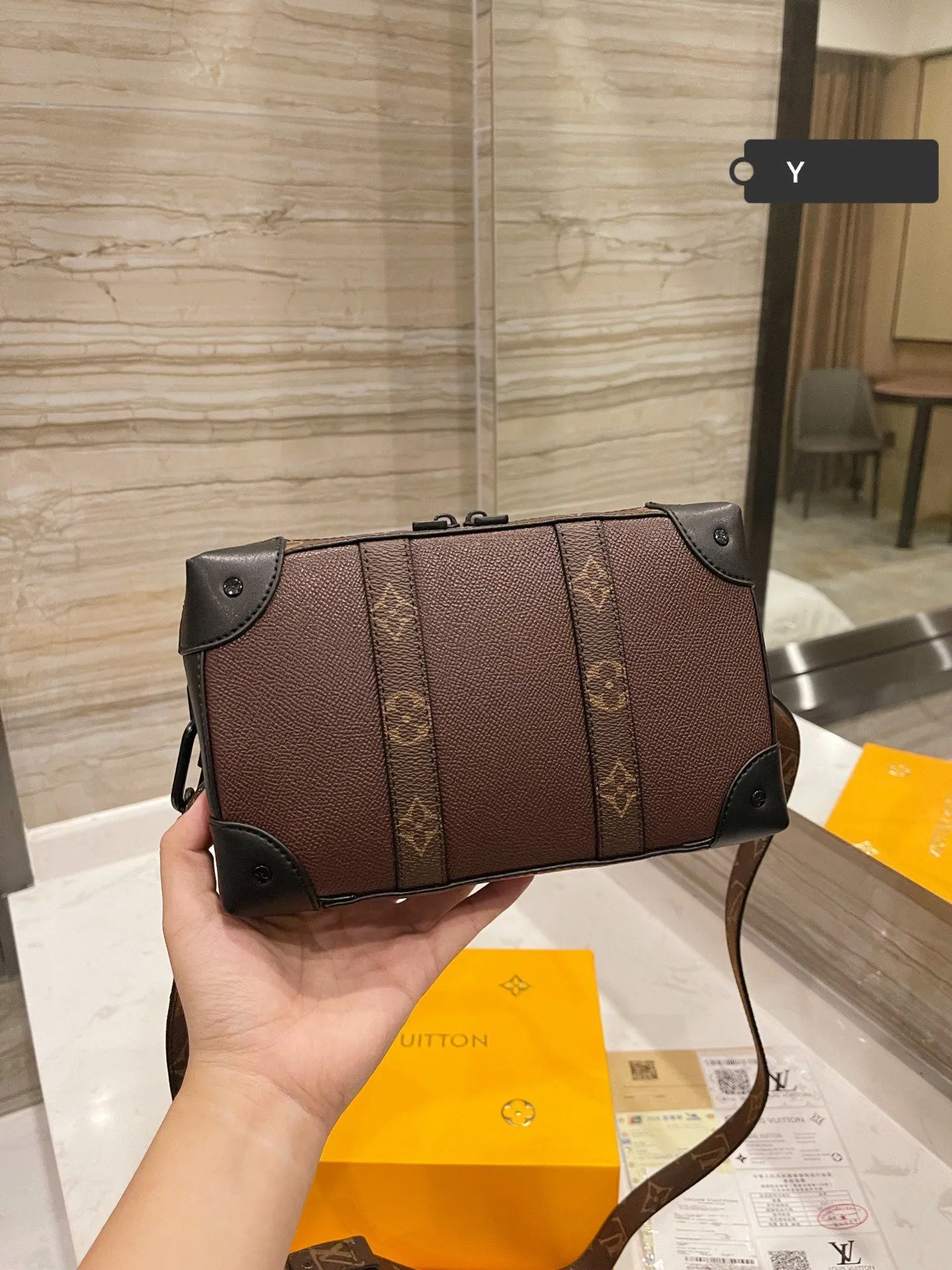 Designer Handbags LN 509