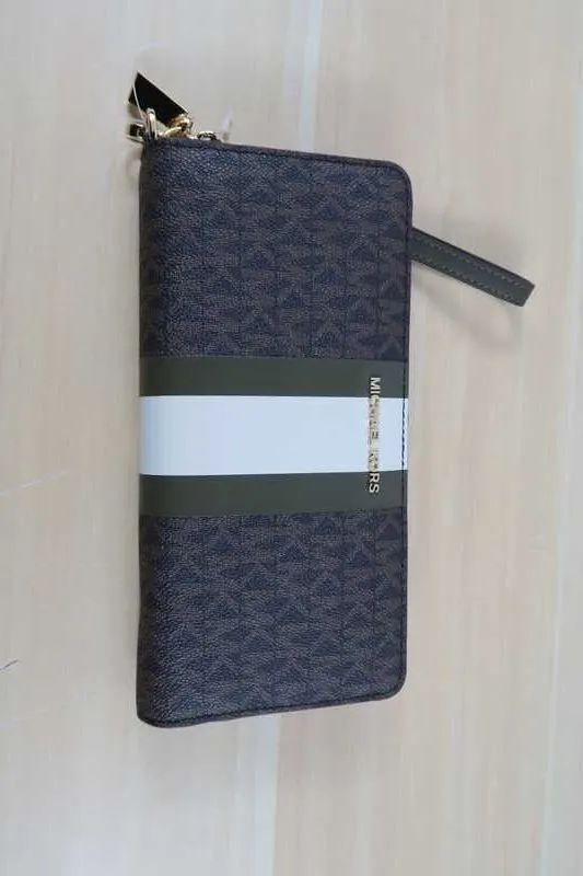 Logo Stripe Continental Wristlet