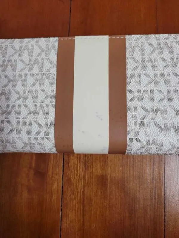 Logo Stripe Continental Wristlet